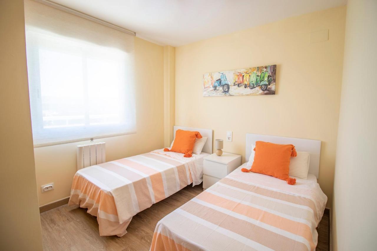Aqua - Apartamento A 250M Playa La Pineda Exteriör bild